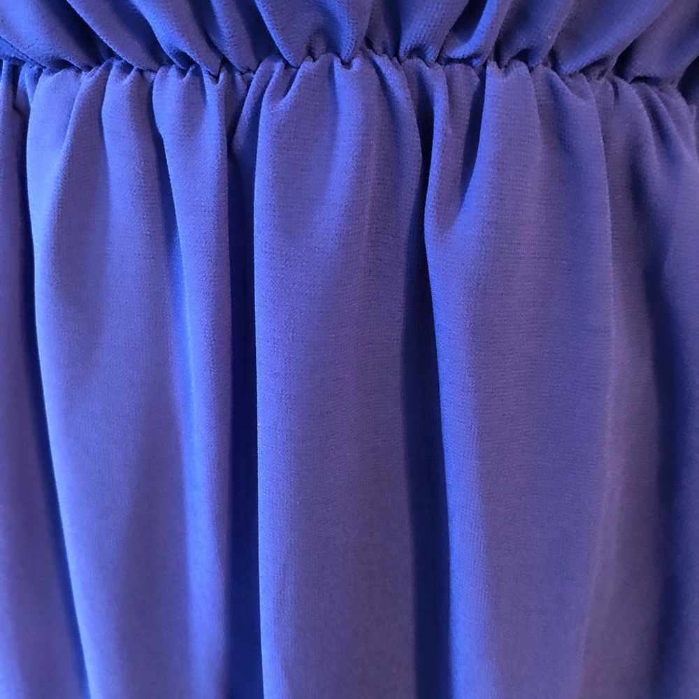 Tobi Dress - Picture 2 of 2